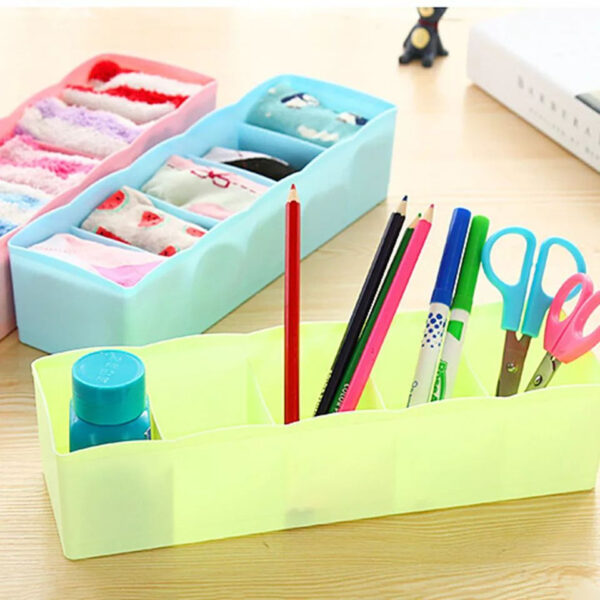 1 pcs 5 grid multipurpose divider storage box | random colors